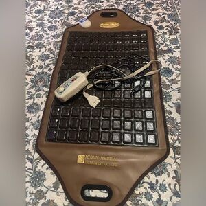 Migun Medical Heating/Therapy Mat in Brown and Black